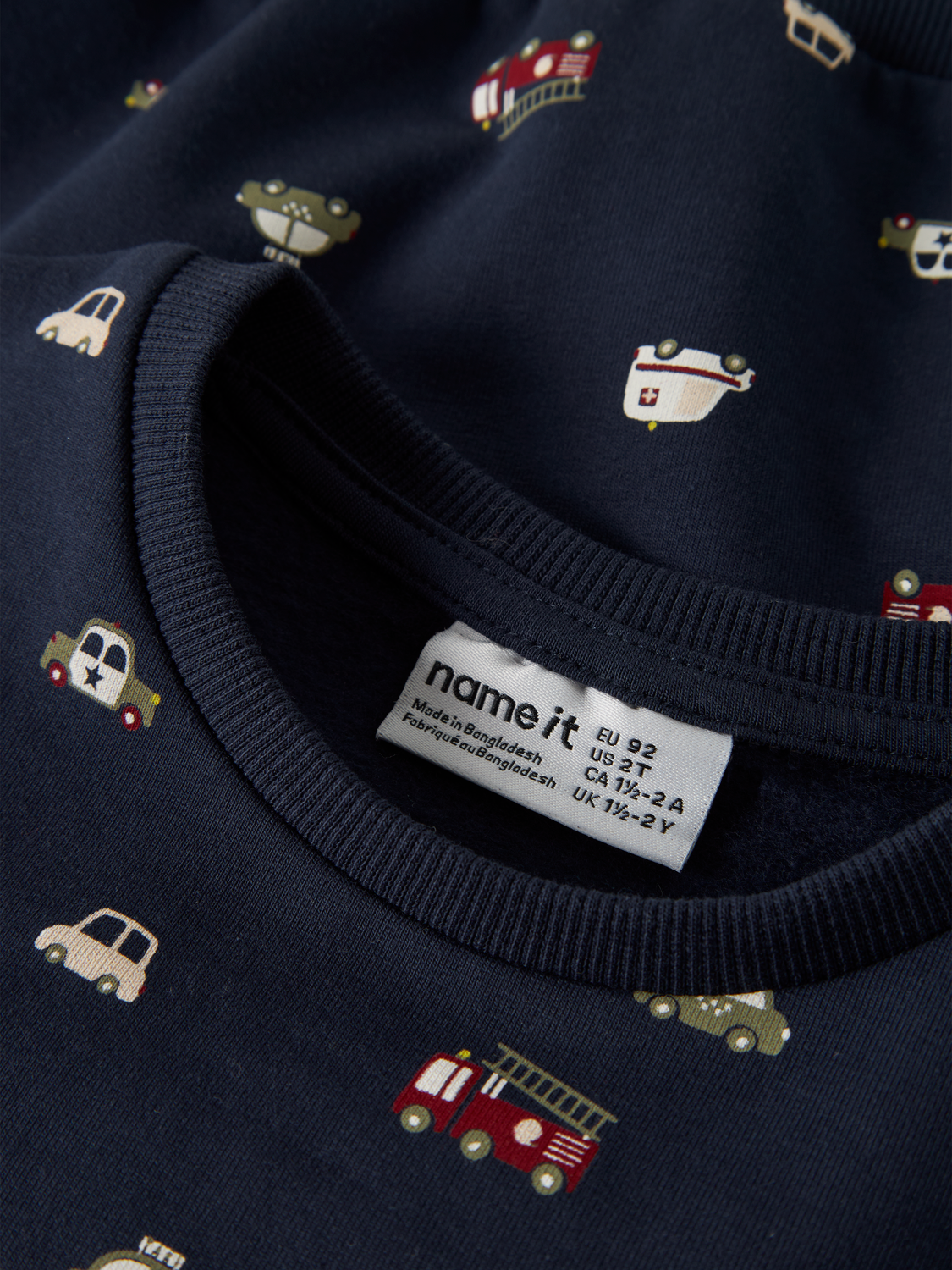 model_shot-front_full